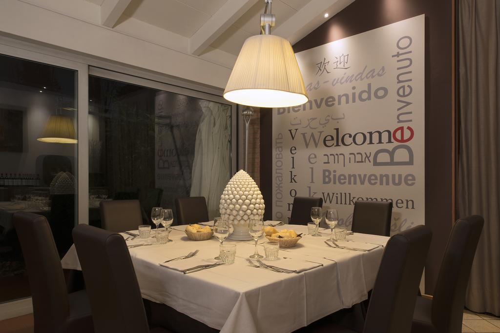 CDH Hotel Villa Ducale Parma Exterior foto